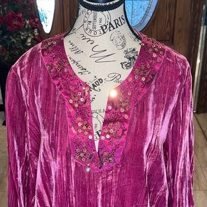 Elegant Pink Velvet Women's Top
